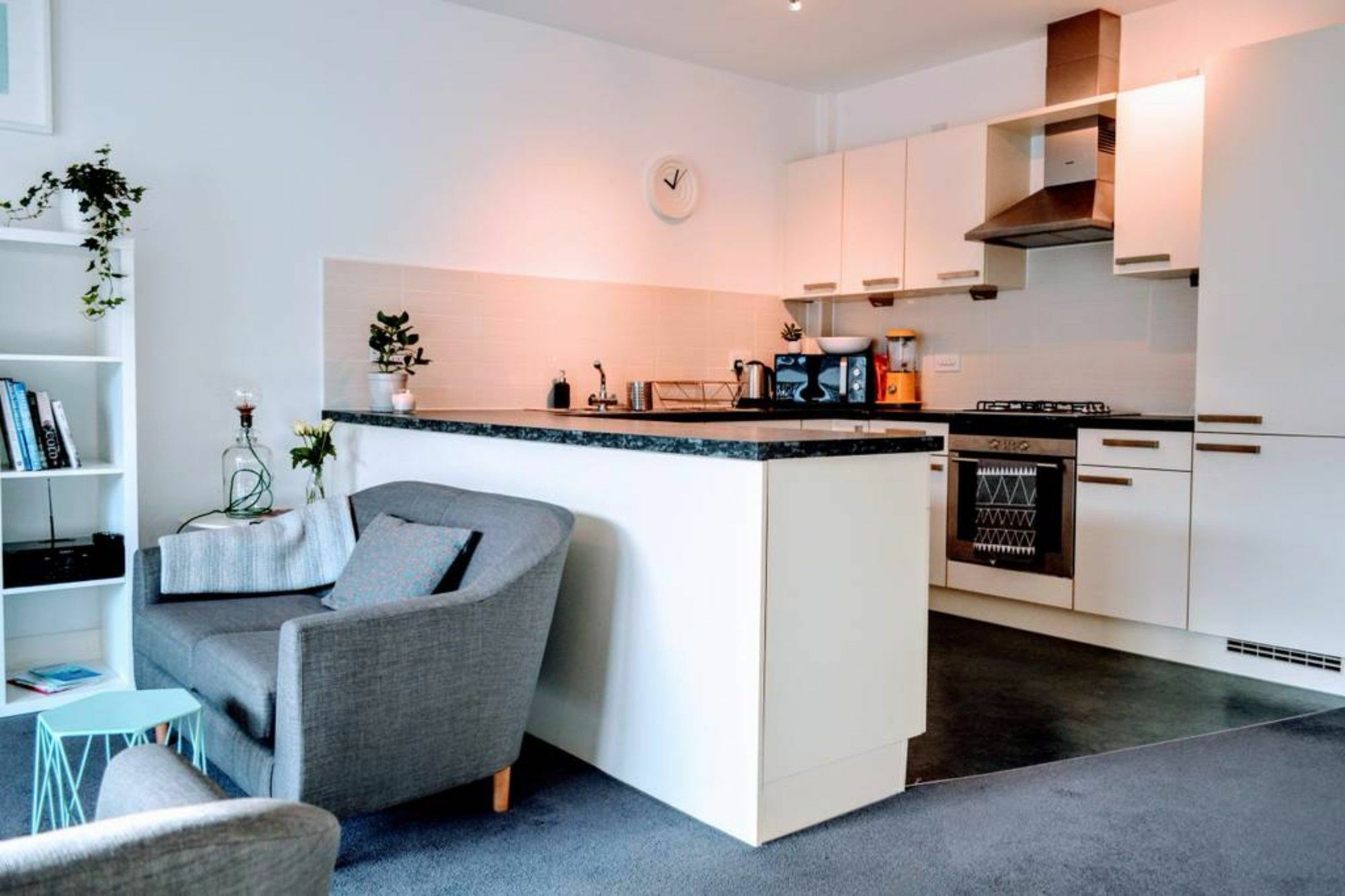 Beautifully Renovated Apartment -Central Эдинбург Экстерьер фото